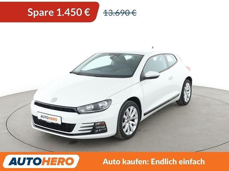 Weiß Gebraucht 2015 VW Scirocco Coupé | 12.240 € (Fairer Preis) - Bild 1/3