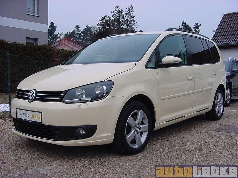 Gebraucht VW Touran Comfortline 140 PS (102 kW) 2011 Beige Van / Kleinbus