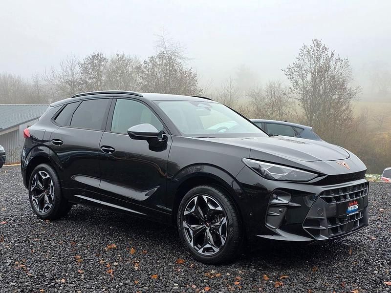 Second-hand Cupra Terramar 150 CP (110 kW) 2025 Negru SUV