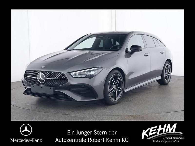 Mountain grau (metallic) Gebraucht 2024 Mercedes CLA220 AMG Limousine | 37.990 € (Fairer Preis) - Bild 1/4