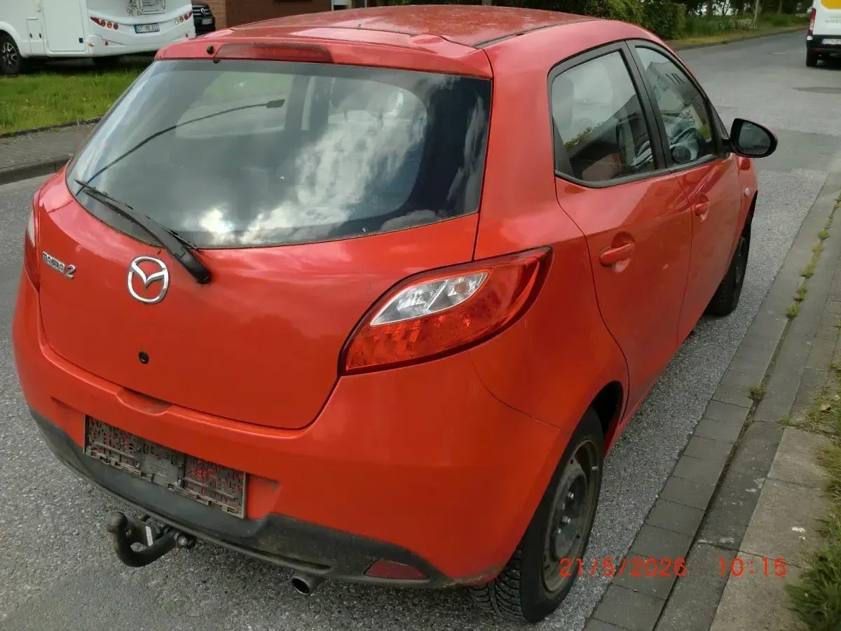 Gebraucht Mazda 2 55 PS (40 kW) 2008 Rot Kleinwagen