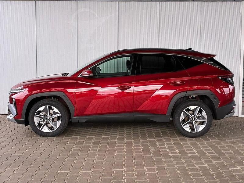 Rot Neu 2025 Hyundai Tucson Comfort SUV | 34.850 € (Guter Preis) - Bild 1/4