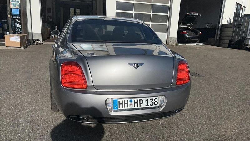 Gebraucht Bentley Continental Flying Spur 559 PS (411 kW) 2005 Grau Limousine
