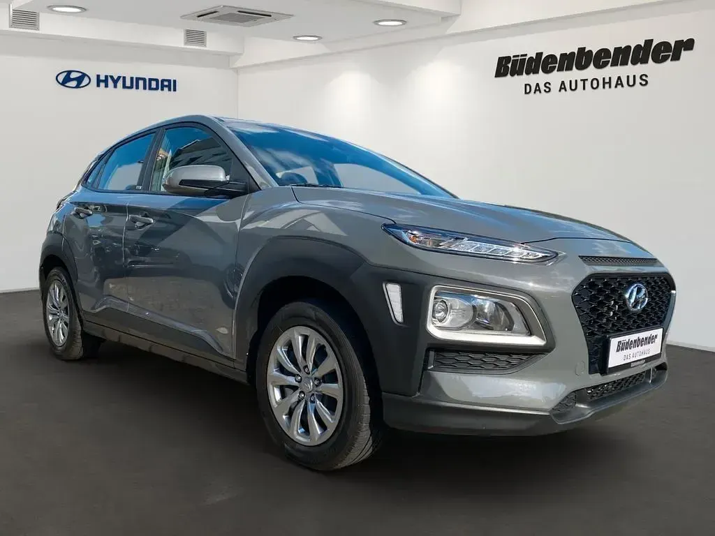 Gebraucht Hyundai Kona Pure 120 PS (88 kW) 2020 Grau SUV