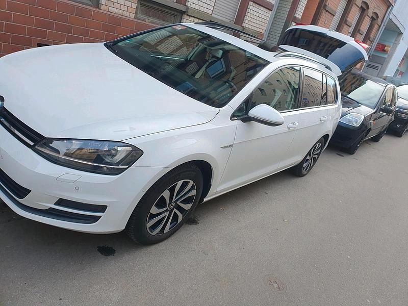 Gebraucht VW Golf VII 150 PS (110 kW) 2014 Weiß Kleinwagen