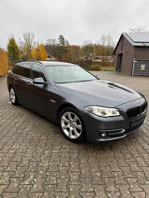 Grau Gebraucht 2016 BMW 525 Kombi | 13.650 € (Fairer Preis) - Bild 1/4
