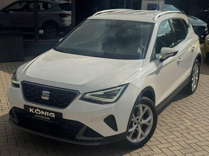 Gebraucht Seat Arona FR 150 PS (110 kW) 2023 Weiß SUV