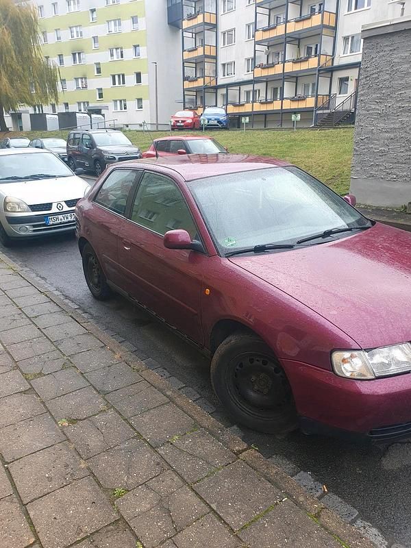 Rot Gebraucht 2000 Audi A3 Coupé | 330 € (Superpreis) - Bild 1/4