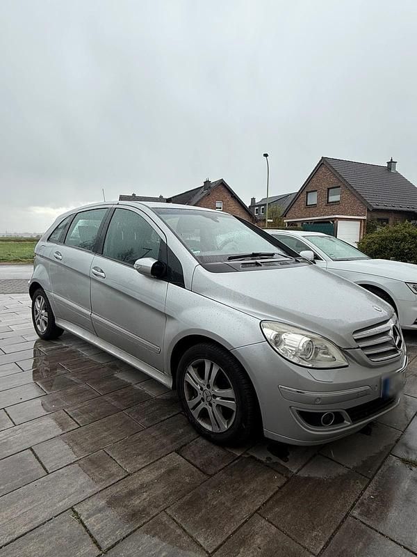 Gebraucht Mercedes E200 193 PS (141 kW) 2006 Grau Limousine