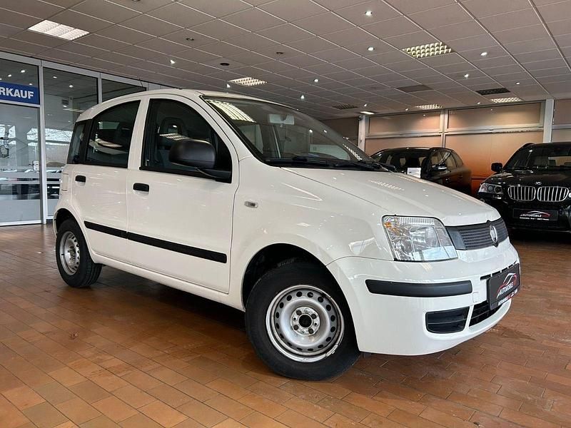 Gebraucht Fiat Panda Classica 69 PS (50 kW) 2012 Weiß Kleinwagen