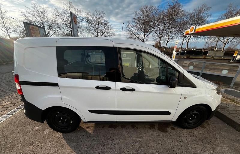 Gebraucht Ford Transit 101 PS (74 kW) 2015 Weiß Limousine