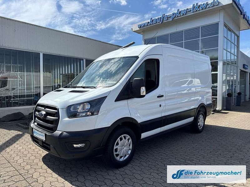 Gebraucht Ford Transit Trend 131 PS (96 kW) 2024 Weiss Van / Kleinbus