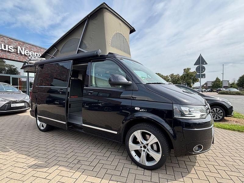 Schwarz Gebraucht 2012 VW T5 California Van | 32.940 € (Teuer) - Bild 1/4
