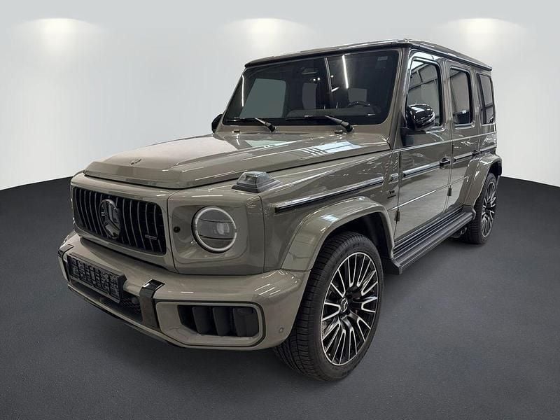 Grau Neu 2025 Mercedes G63 AMG AMG SUV | 263.585 € (Teuer) - Bild 1/4