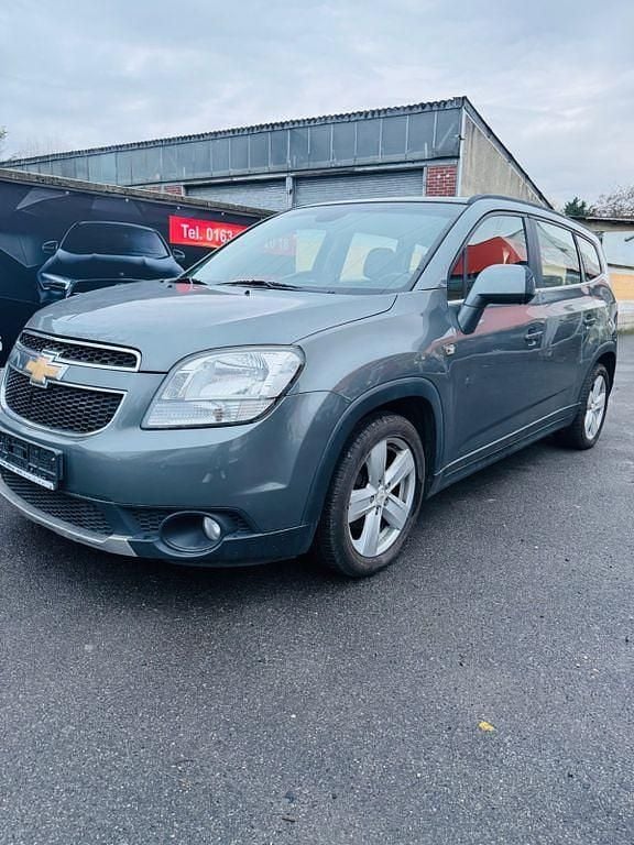 Gebraucht 2011 Chevrolet Orlando LTZ Van / Kleinbus | 3.500 € (Guter Preis) - Bild 1/4