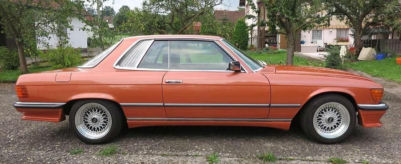 Orange Gebraucht 1980 Mercedes 500 Coupé | 44.900 € - Bild 1/4