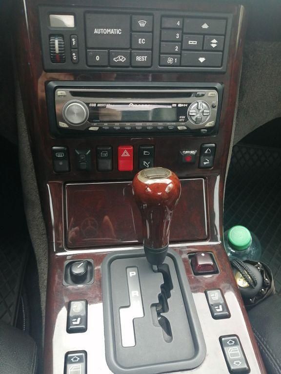 Gebraucht Mercedes SL320 231 PS (169 kW) 1996 Silber Cabrio