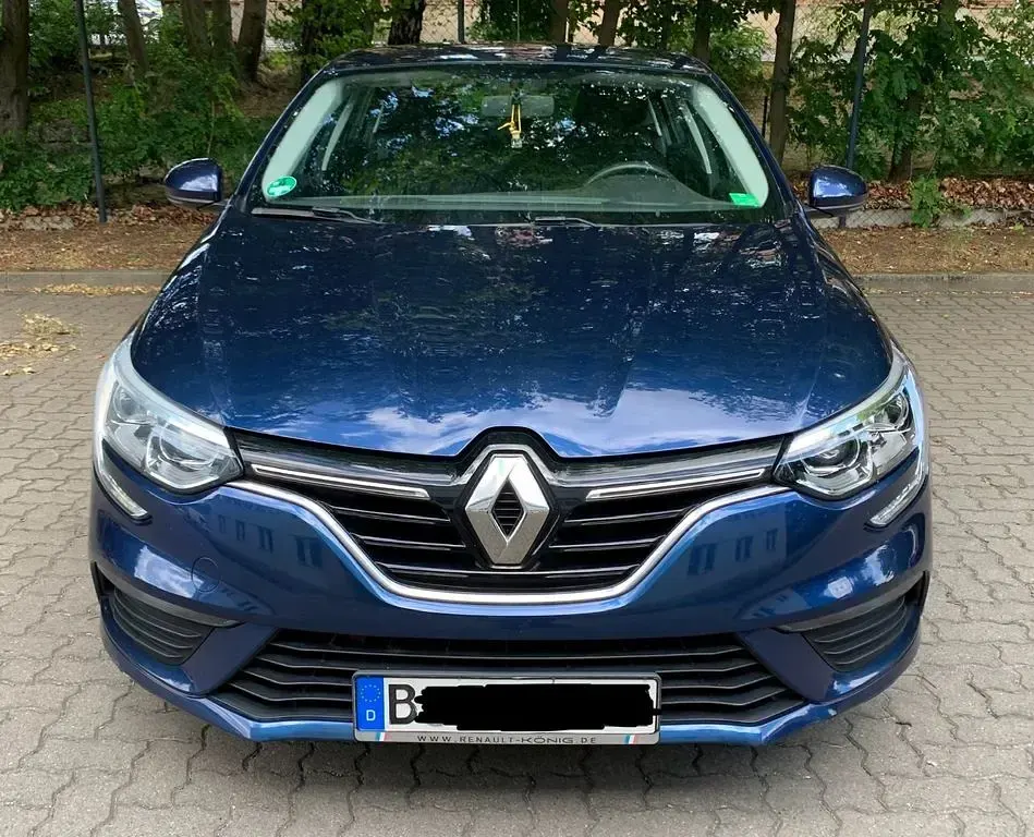 Gebraucht Renault Mégane IV Life 116 PS (85 kW) 2019 Blau Limousine