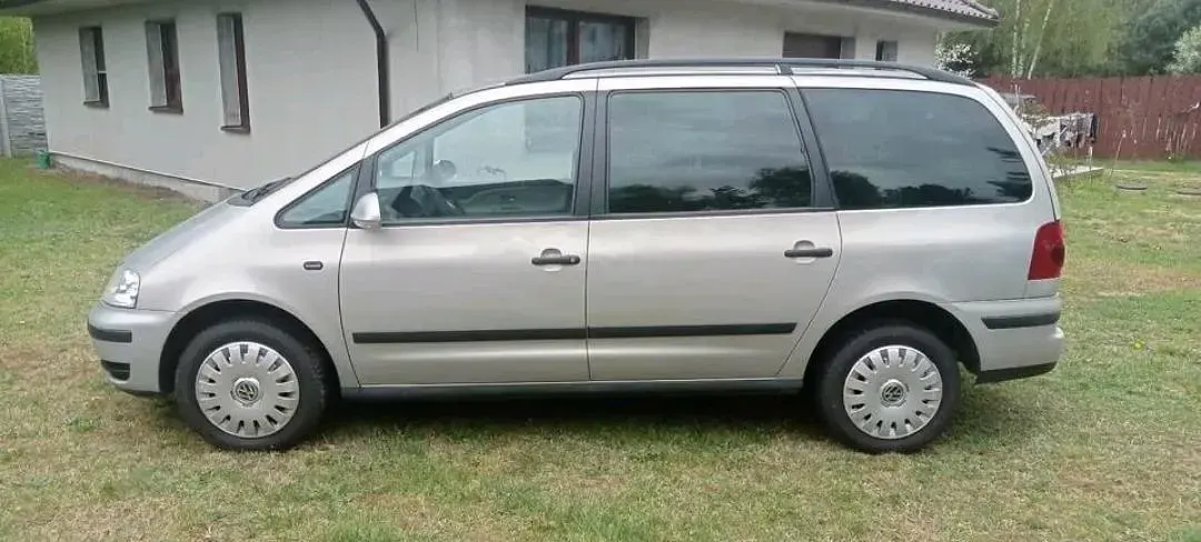 Gebraucht VW Sharan 150 PS (110 kW) 2010 Silber Van / Kleinbus