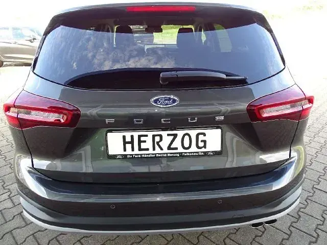 Neu Ford Focus Active X 155 PS (114 kW) 2026 Kombi