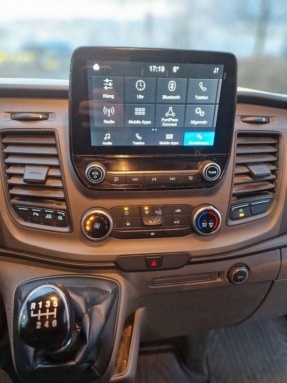 Gebraucht Ford Transit Custom Trend 131 PS (96 kW) 2021 Weiß Van / Kleinbus