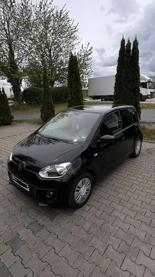 Usado VW up! Move 75 CV (55 kW) 2012 Andere farben Utilitario