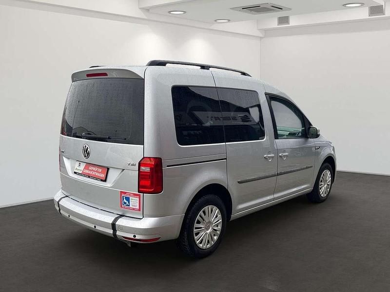 Gebraucht VW Caddy 84 PS (61 kW) 2018 Silber Van / Kleinbus