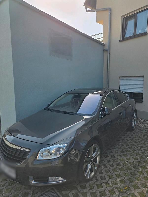 Gebraucht Opel Insignia 260 PS (191 kW) 2009 Grau Limousine