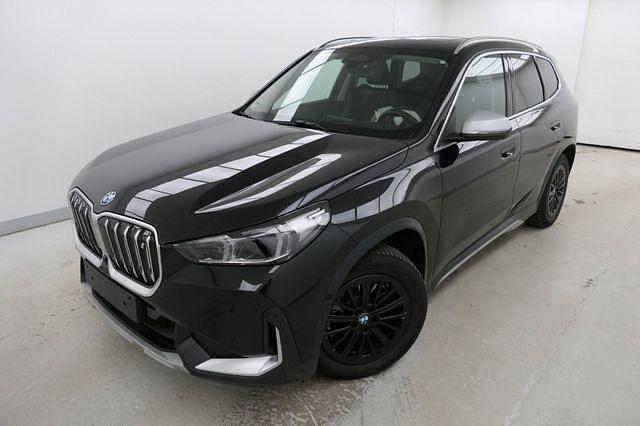 Schwarz Gebraucht 2023 BMW iX1 xLine SUV | 38.790 € (Guter Preis) - Bild 1/4
