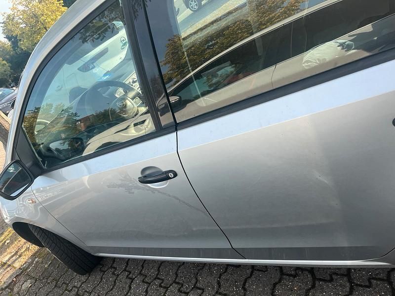 Gebraucht Skoda Citigo 75 PS (55 kW) 2011 Grau Kleinwagen
