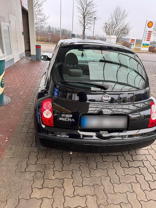 Gebraucht Nissan Micra 65 PS (47 kW) 2007 Schwarz Kleinwagen