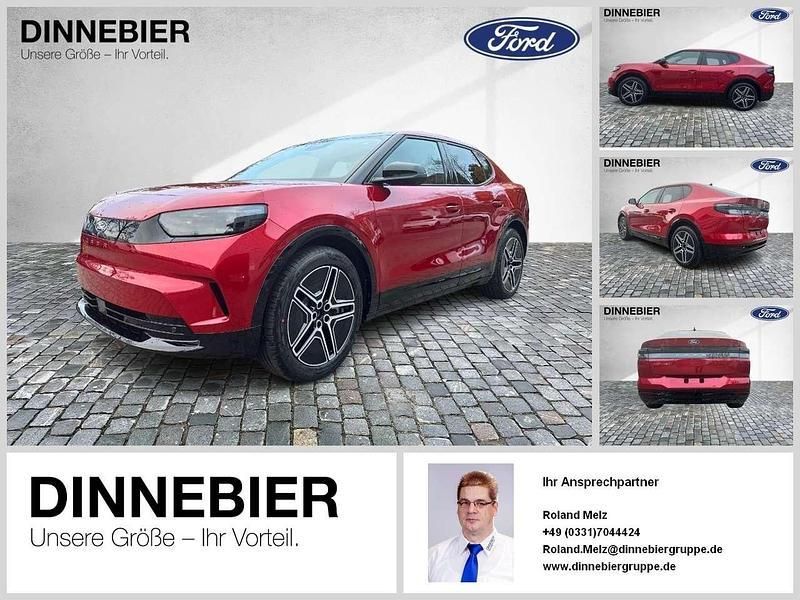 Lucid red (metallic) Neu 2025 Ford Capri Premium SUV | 56.980 € - Bild 1/4