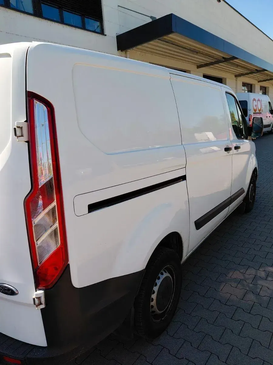 Gebraucht Ford Transit Custom 101 PS (74 kW) 2021 Weiß Van / Kleinbus