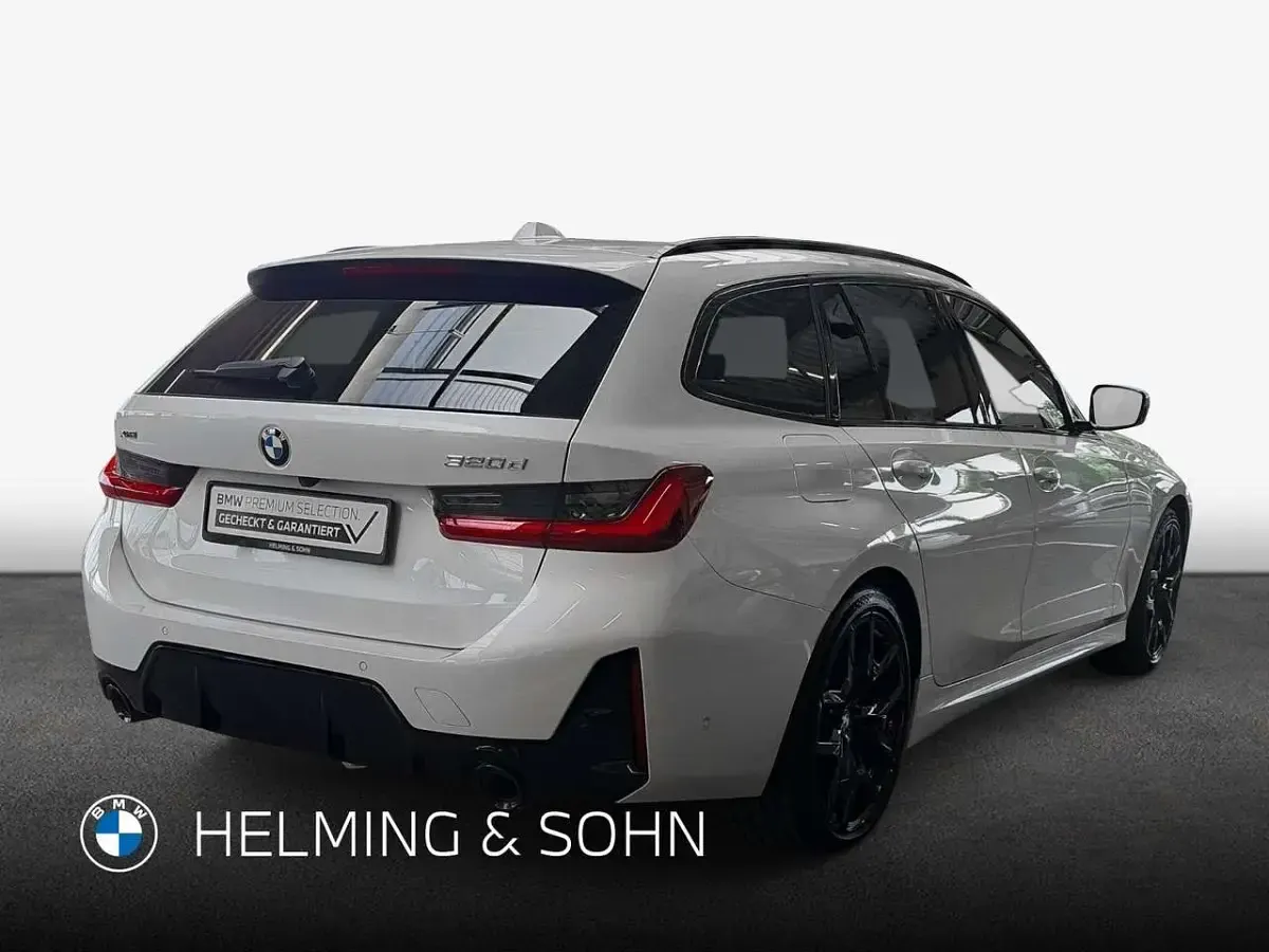 Gebraucht BMW 320 M Sport 190 PS (139 kW) 2026 Weiß Kombi