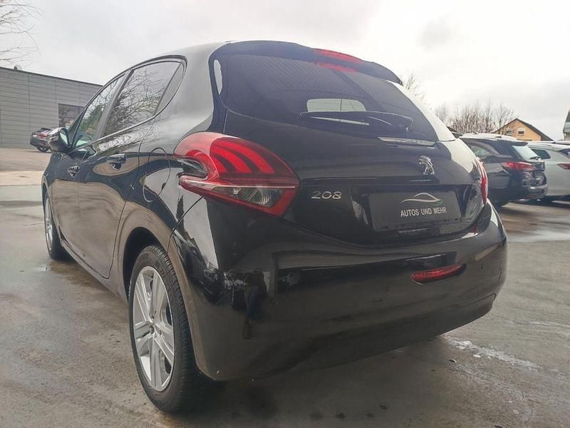 Gebraucht Peugeot 208 Signature Sky 82 PS (60 kW) 2019 Schwarz Kleinwagen