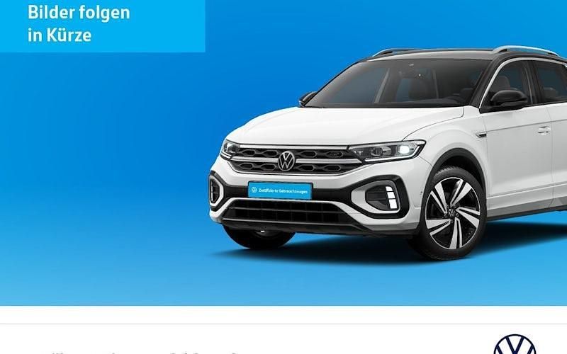 Gebraucht VW Passat Elegance 204 PS (150 kW) 2025 Maripositgrün metallic Kombi