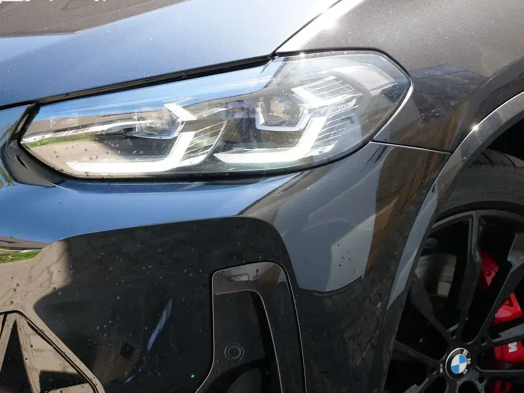Gebraucht BMW X4 Performance 340 PS (250 kW) 2023 Schwarz SUV