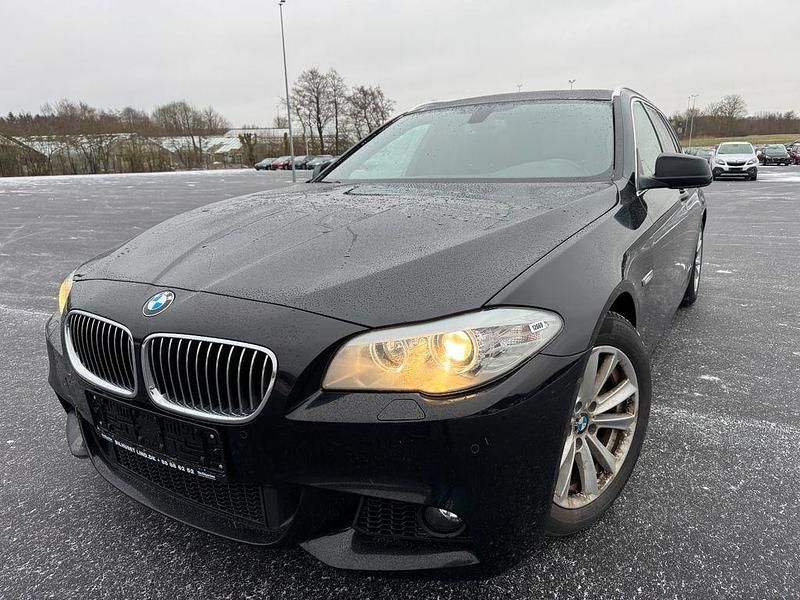 Gebraucht BMW 520 184 PS (135 kW) 2013 Schwarz Kombi