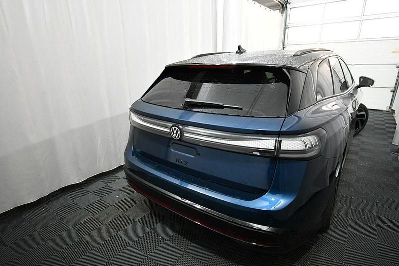 Neu VW ID.7 Pro 210 kW (286 PS) 2026 Blau Kombi