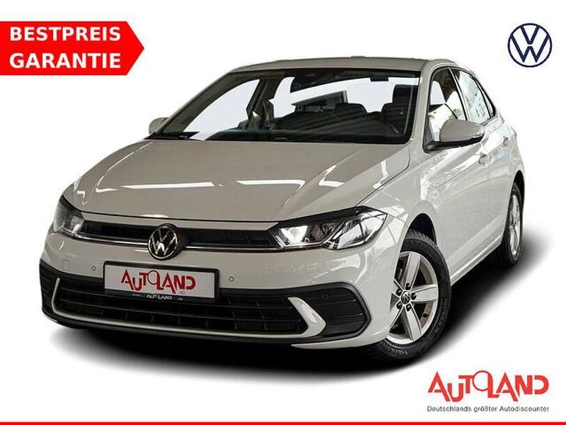 Blau Gebraucht 2023 VW Polo Life Kleinwagen | 20.950 € (Etwas zu teuer) - Bild 1/4