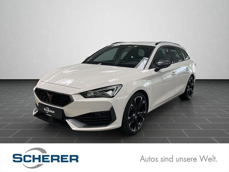 Weiß Gebraucht 2022 Cupra Leon VZ Limousine | 19.990 € (Superpreis) - Bild 1/4