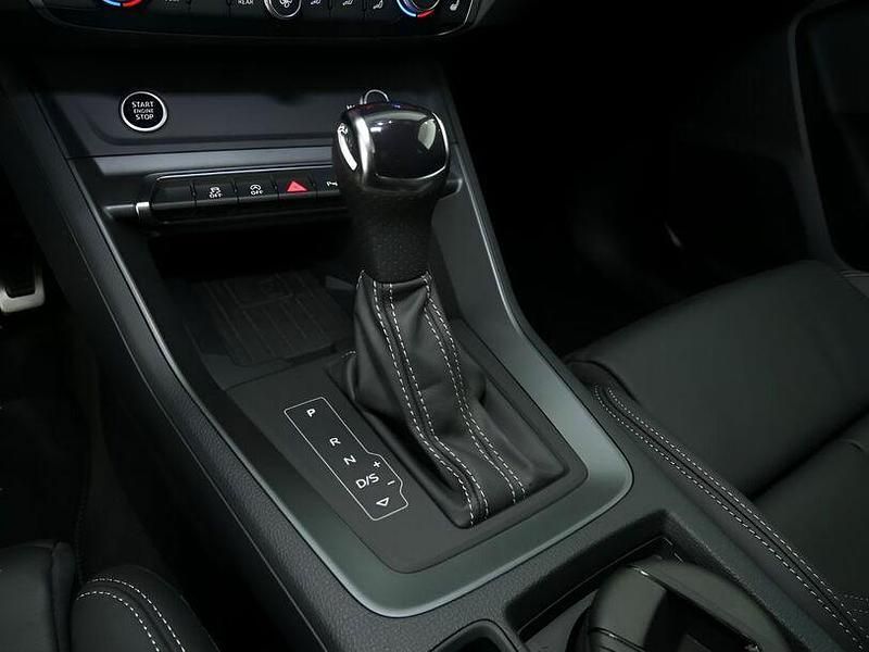 Gebraucht Audi Q3 S-Line 150 PS (110 kW) 2025 Grau SUV