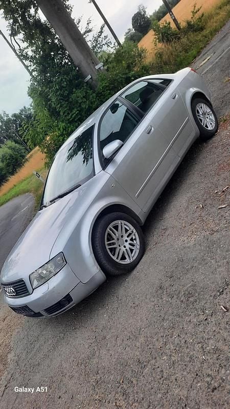 Gebraucht Audi A4 185 PS (136 kW) 2004 Grau Kombi