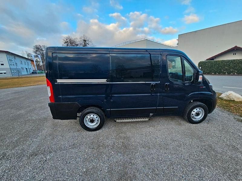 Gebraucht Fiat Ducato 160 PS (117 kW) 2021 Blau Van