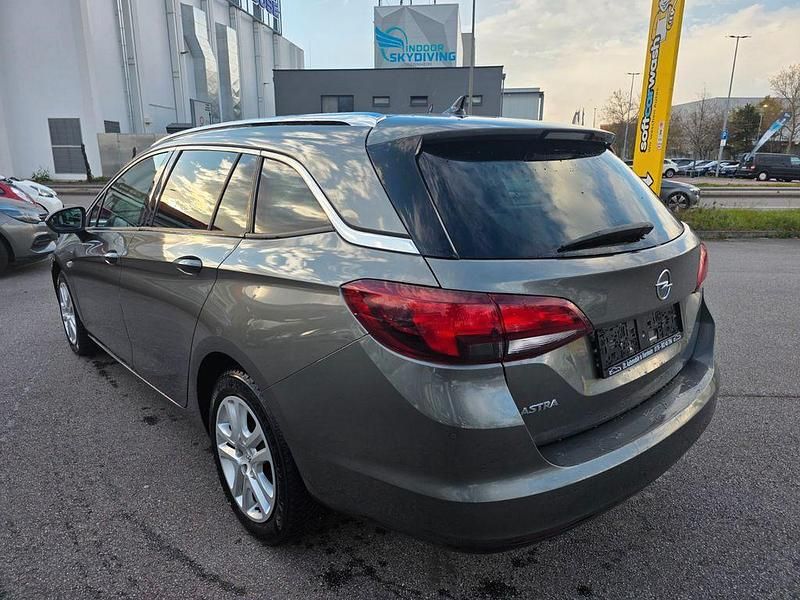 Gebraucht Opel Astra Elegance 122 PS (89 kW) 2020 Grau Kombi