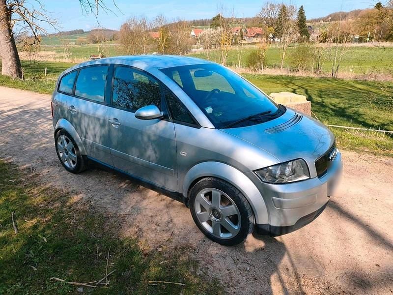 Second-hand Audi A2 75 CP (55 kW) 2001 Argintiu Hatchback