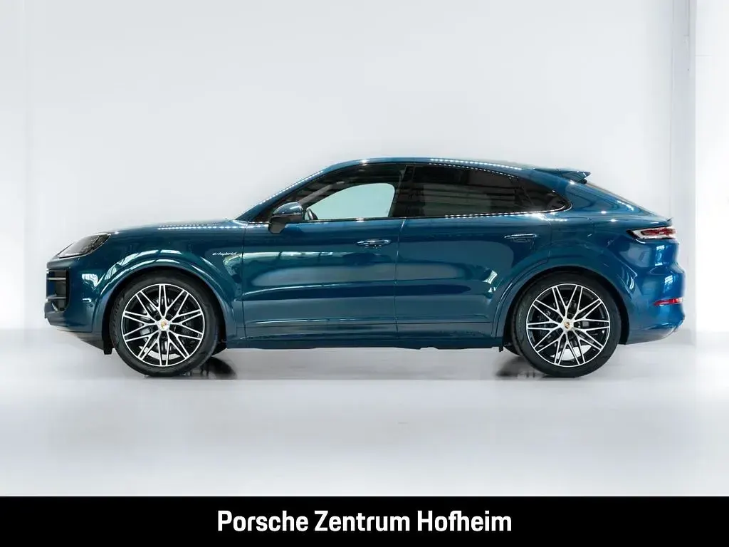 Gebraucht Porsche Cayenne E-Hybrid Coupe 470 PS (345 kW) 2024 Blau SUV
