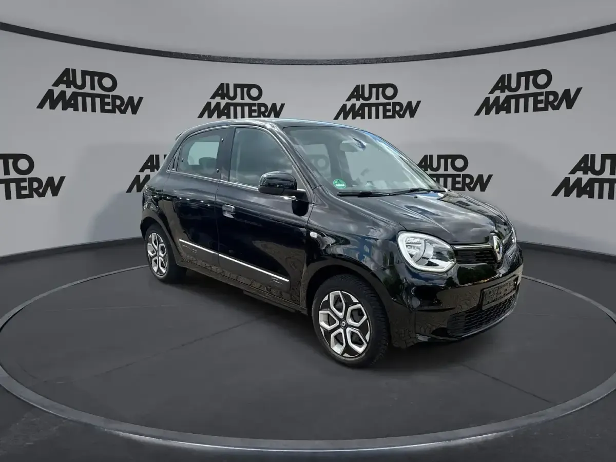 Używany Renault Twingo Zen 44 kW (60 KM) 2022 Czarny Hatchback