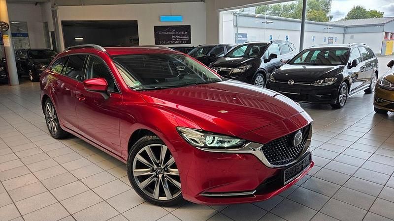 Gebraucht Mazda 6 Sports-Line 184 PS (135 kW) 2020 Rot Limousine