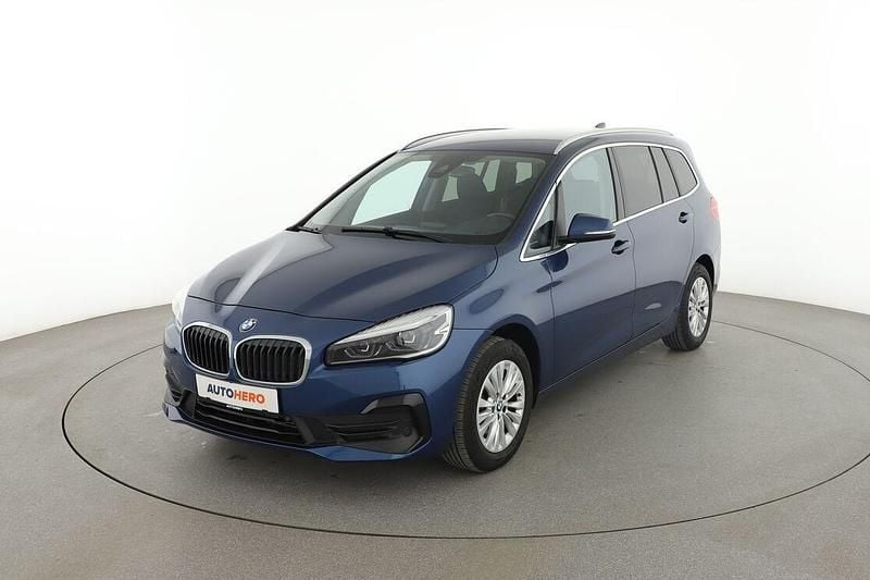 Blau Gebraucht 2021 BMW 218 Gran Tourer Advantage Van / Kleinbus | 18.040 € (Guter Preis) - Bild 1/3